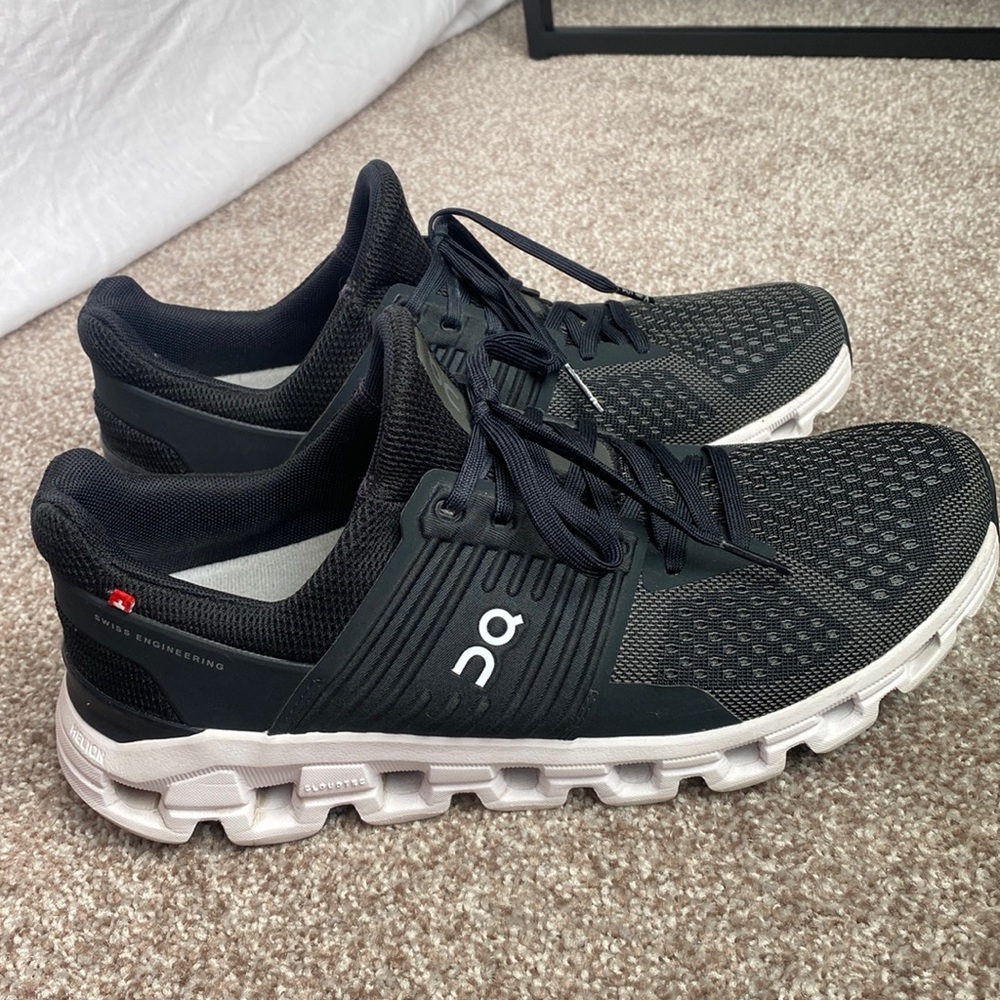On Running Cloudswift Sneakers
